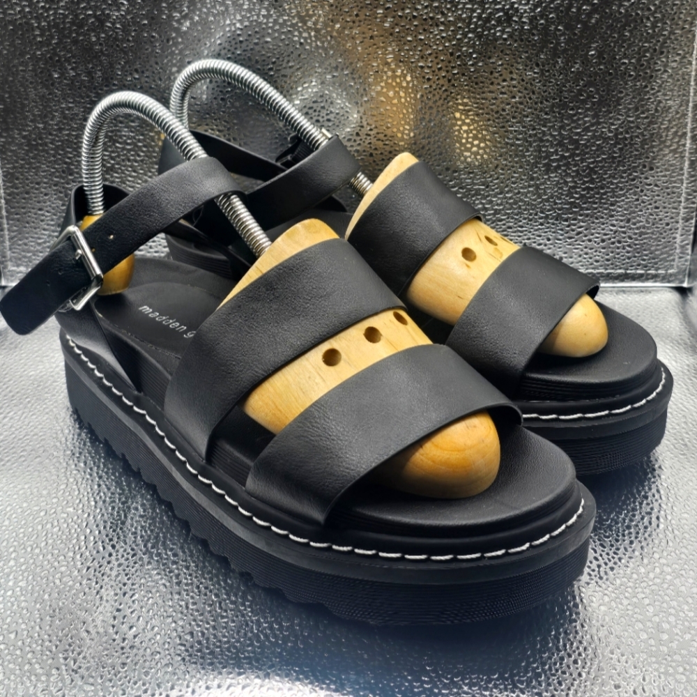 TRENDY MADDEN Girl DORAL Wedge SANDAL SZ 10 style 2266
